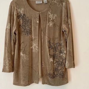 Chico’s Travelers collection tan/cream jacket - size 1 (8 US)!